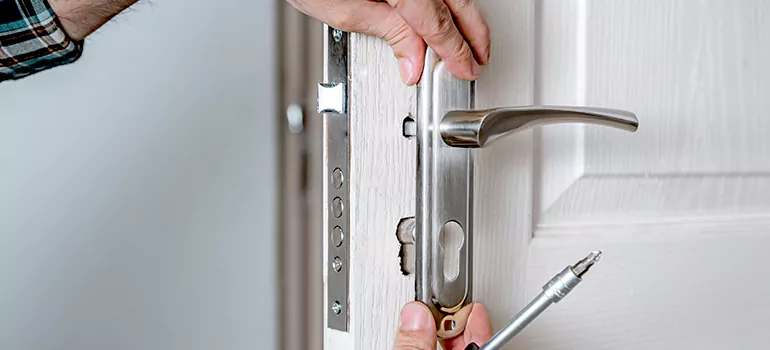 Front Door Knob Repair in Hercules, CA
