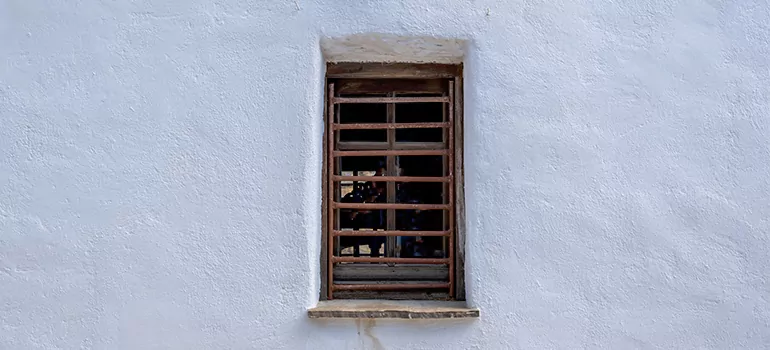 Residential Accordion Door Repair in Hercules, CA
